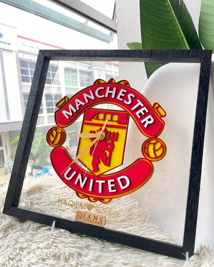 Jam Logo Custom (EPL) — projek ukiran kayu Ralea Empire